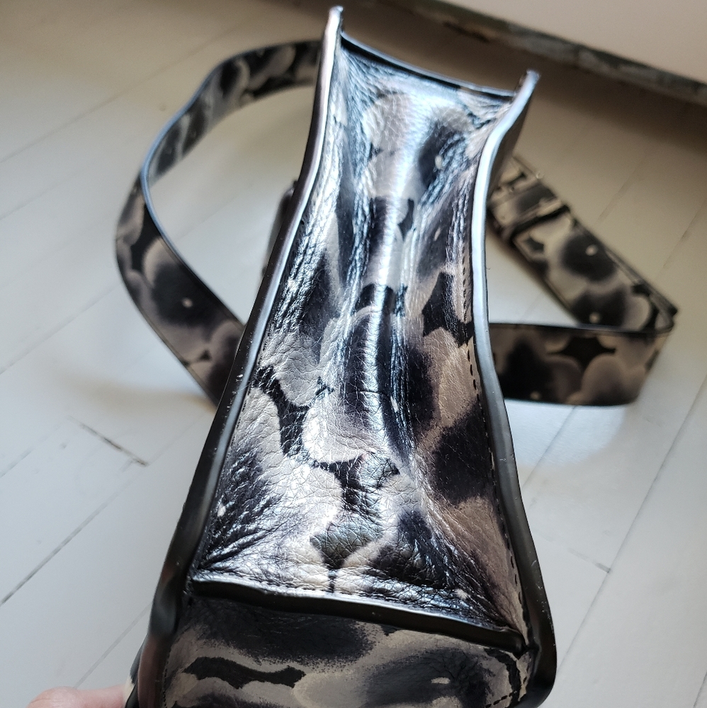MBMJ Floral Handbag - Picture 3 of 8